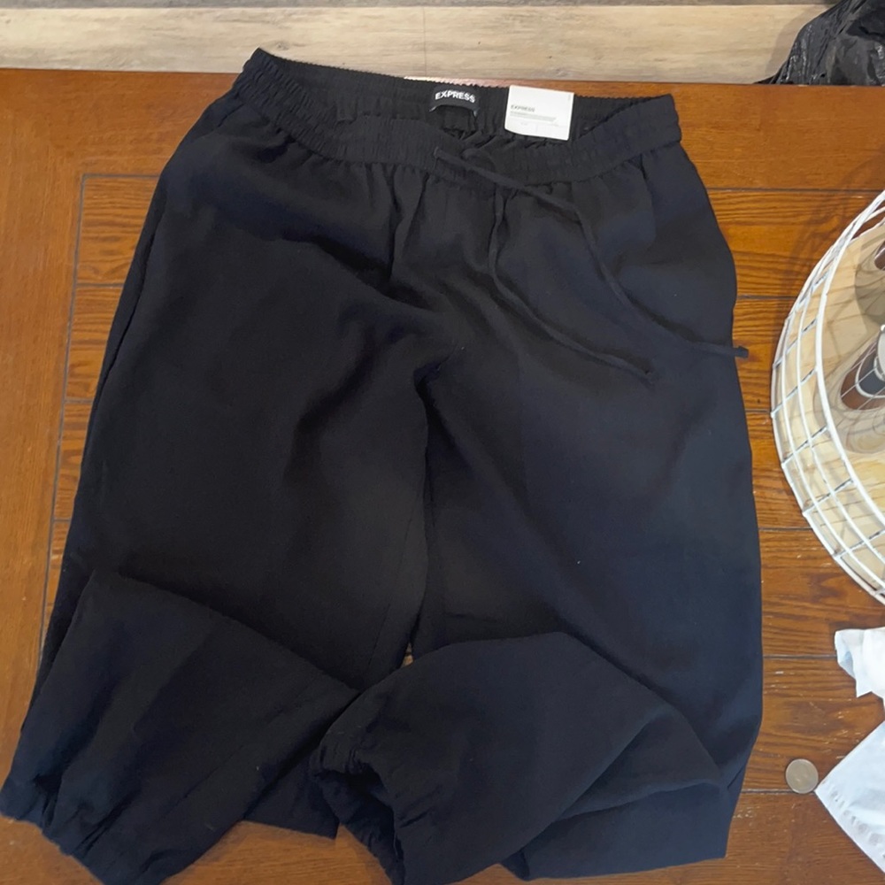 Black express dressy joggers brand new with tags size M